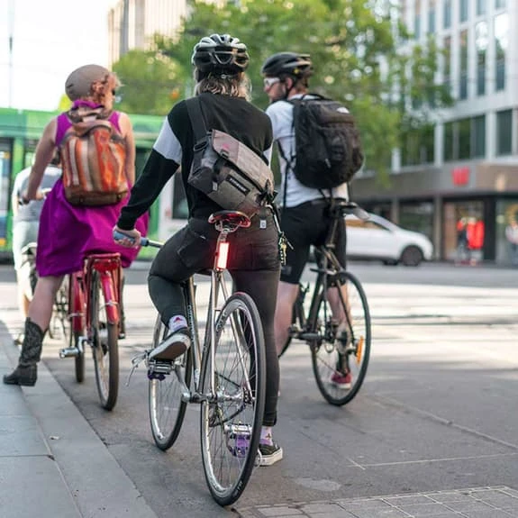 Luce Posteriore Knog Cobber Mid 4 Luce Posteriore Knog Cobber Mid - immagine 4