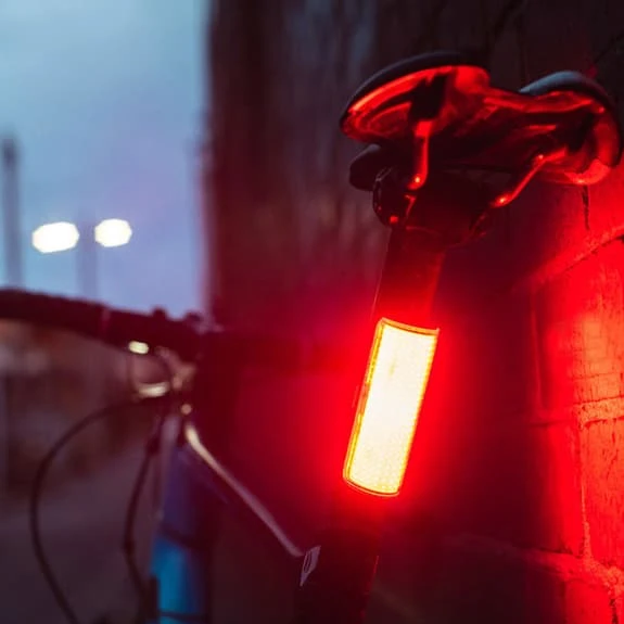 Luce Posteriore Knog Big Cobber 270 Lumen 2 Luce Posteriore Knog Big Cobber 270 Lumen - immagine 2